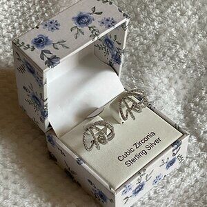 NIB Rachel Zoe Silver Cubic Zirconia Five-Row J-Hoop Huggie Orbit Stud Earrings